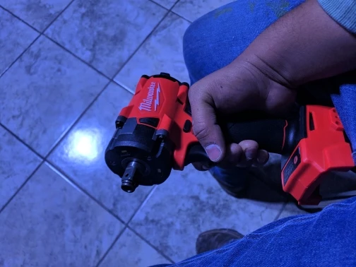 Milwaukee Brushless 1/2 Cordless Wrench 18V Power Tools photo review