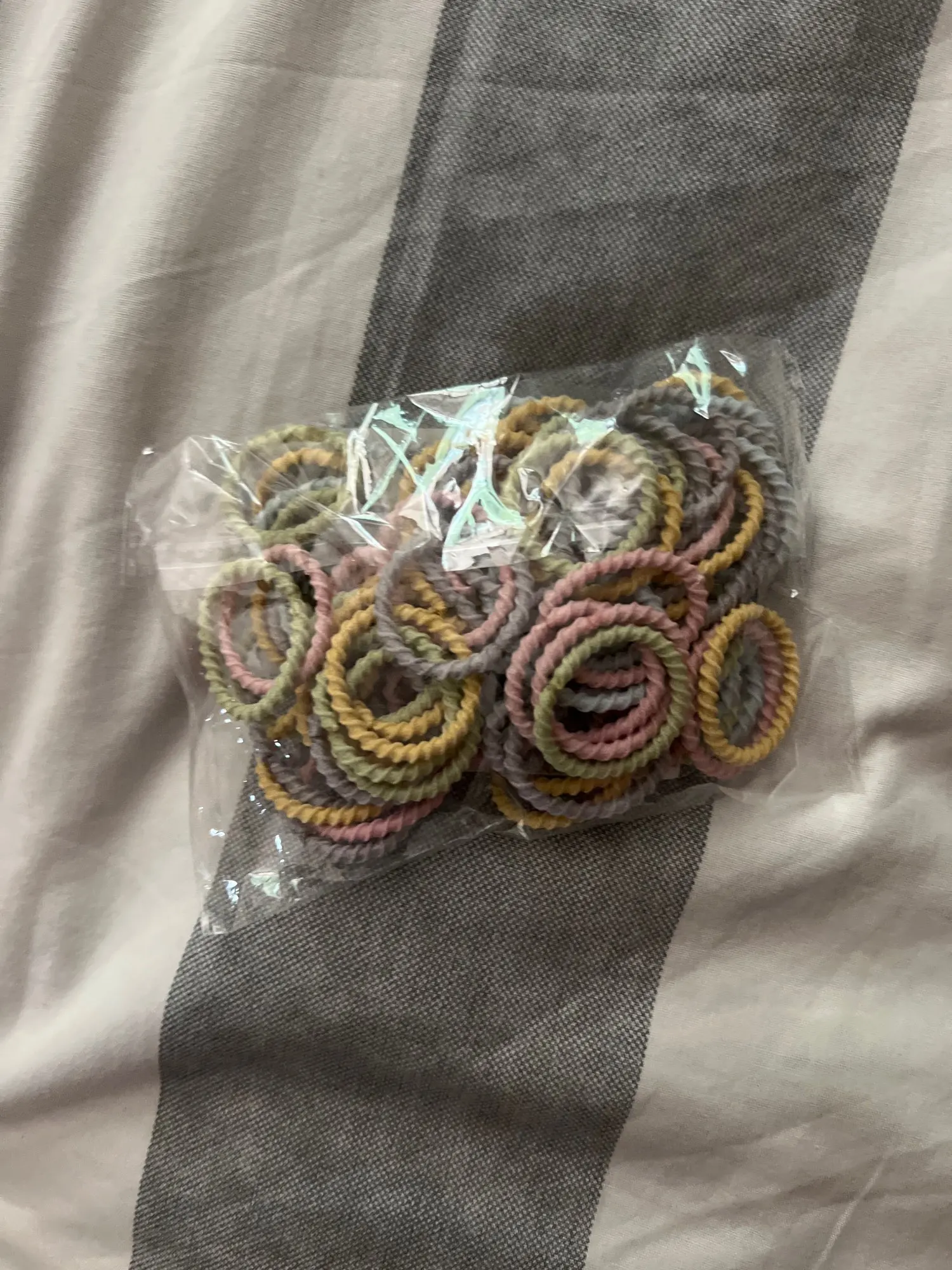 Colorful Rubber Band Set for Babies and Toddlers photo review