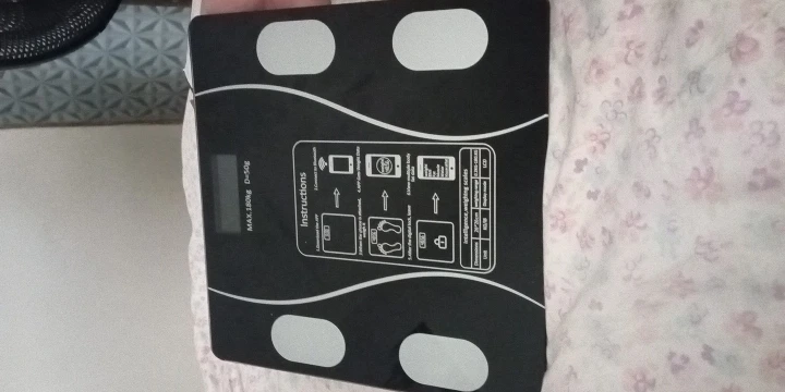 Balança Corporal Bioimpedância Profissional Bluetooth - Neverdie Store photo review