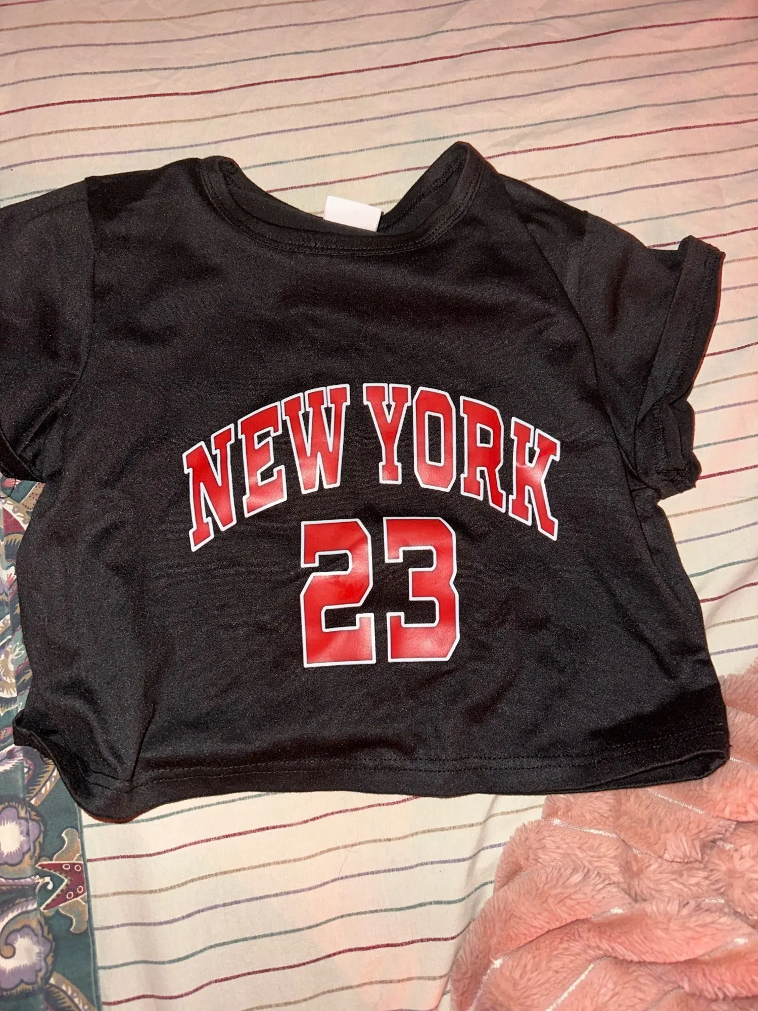 New York Letter Print Crop T-Shirt photo review