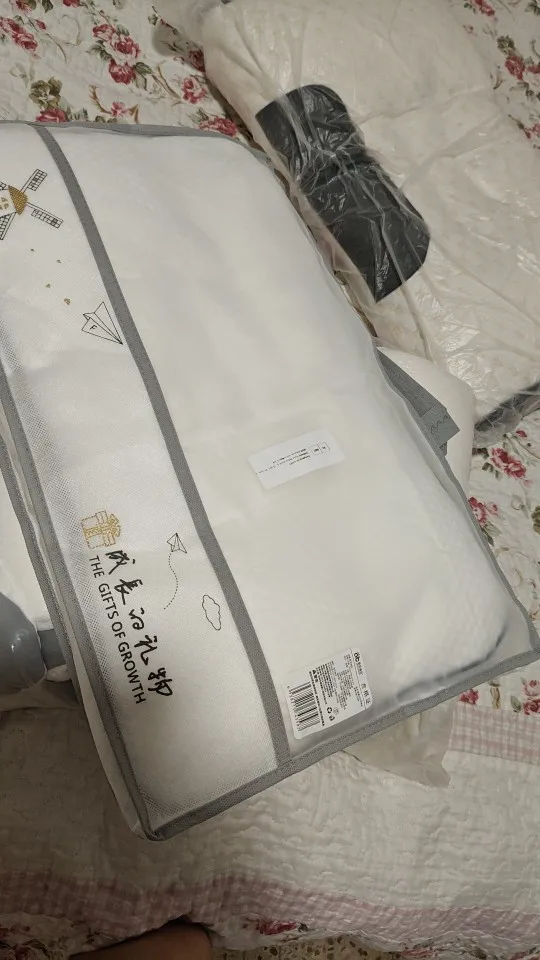 LUNOVA® | Coussin ergonomique pour enfant