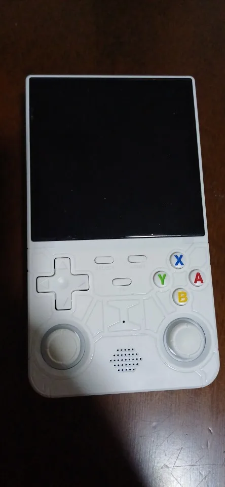 R36 ULTRA photo review