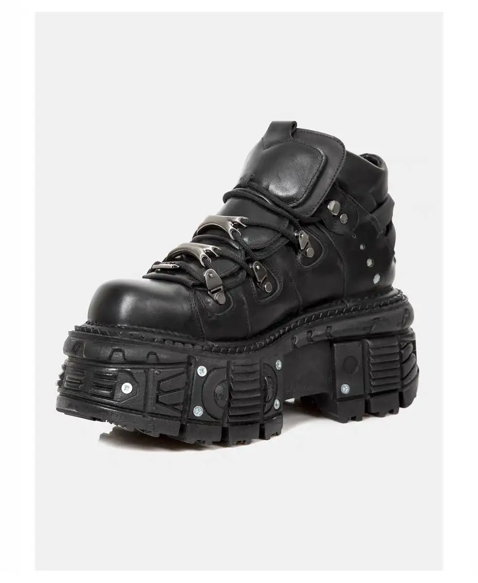 Рисунок 3 - Кроссовки в стиле New Rock Tan