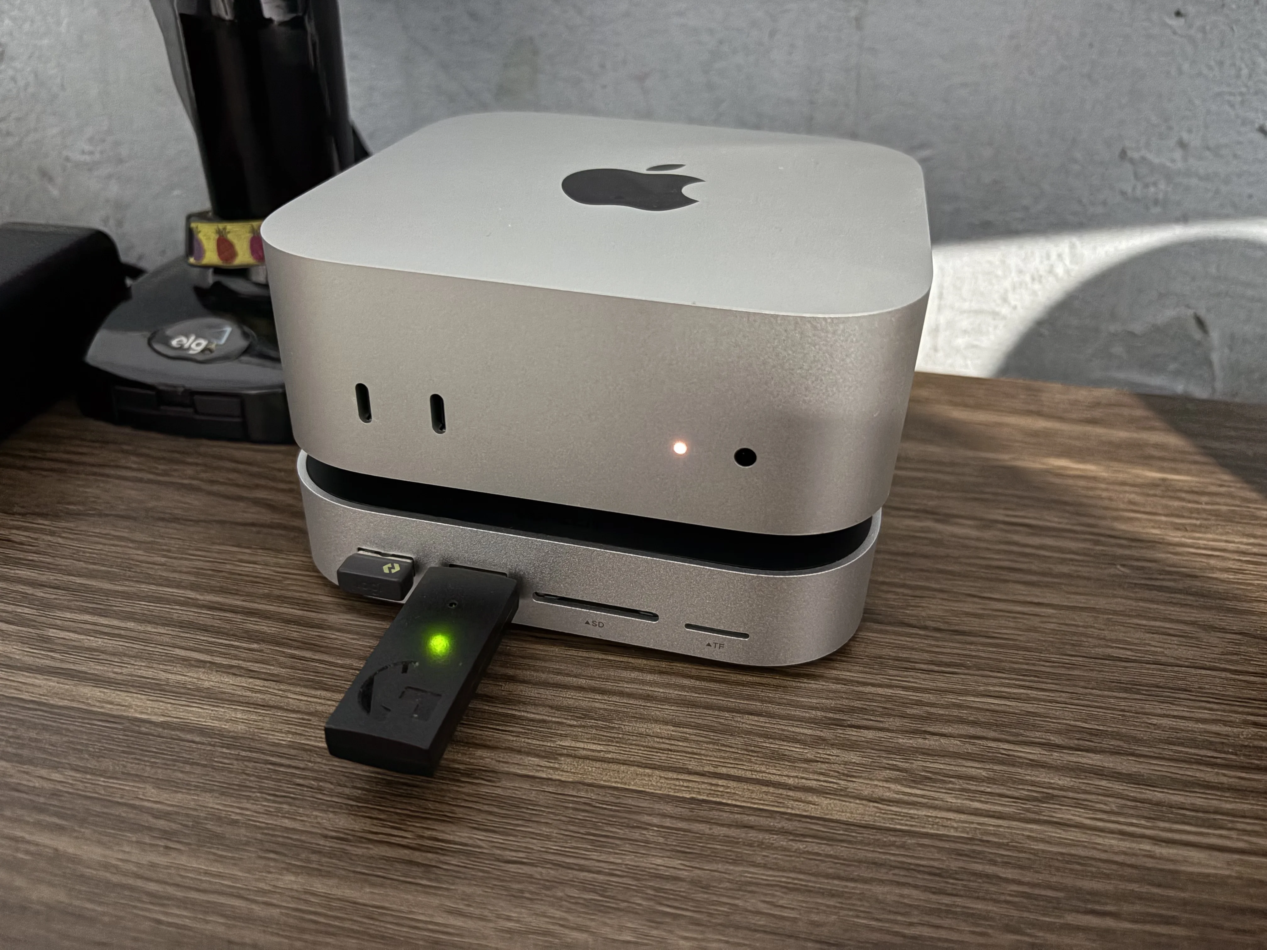 UGREEN Mac Mini Docking Station USB HUB Type-C to DP 4K240Hz M.2
