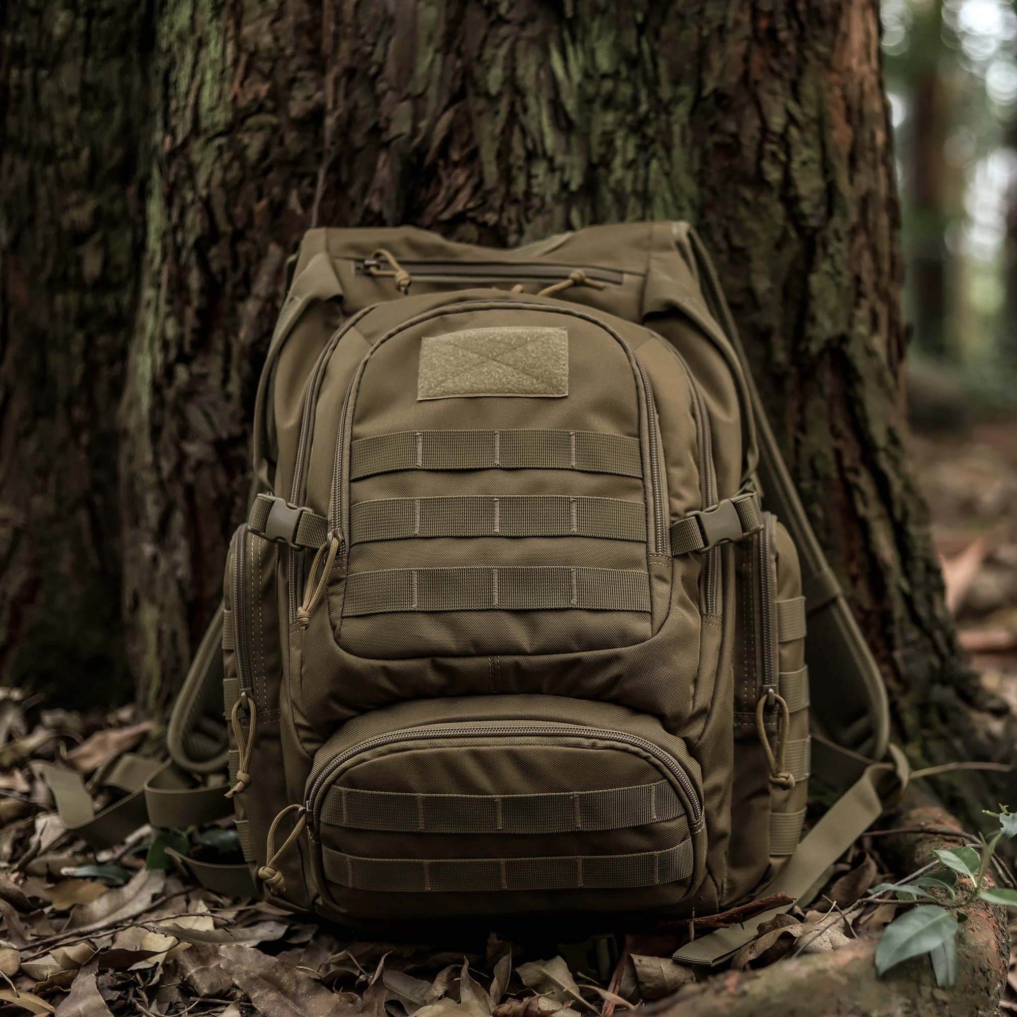MARDINGTOP Men's backpacks Travel Backpack Capacity 25L 600D Polyester Outdoor Trekking Hiking Backpacks for Sports