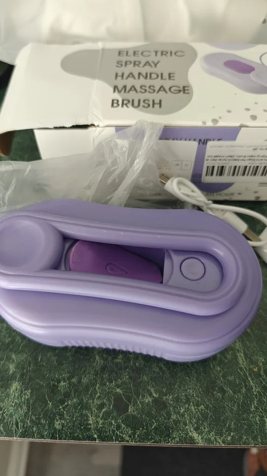 New Pet Spray Comb for Cats and Dogs Pet Electric Spray Hair Removal Comb One Key Spray Anti-Flying Massage Brush, Clean Massage photo review