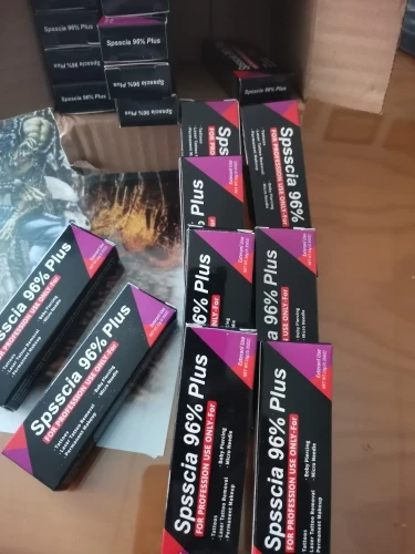 Crème anesthésiante Spsscia 96% avant Microblading/Maquillage Permanent/Épilation photo review