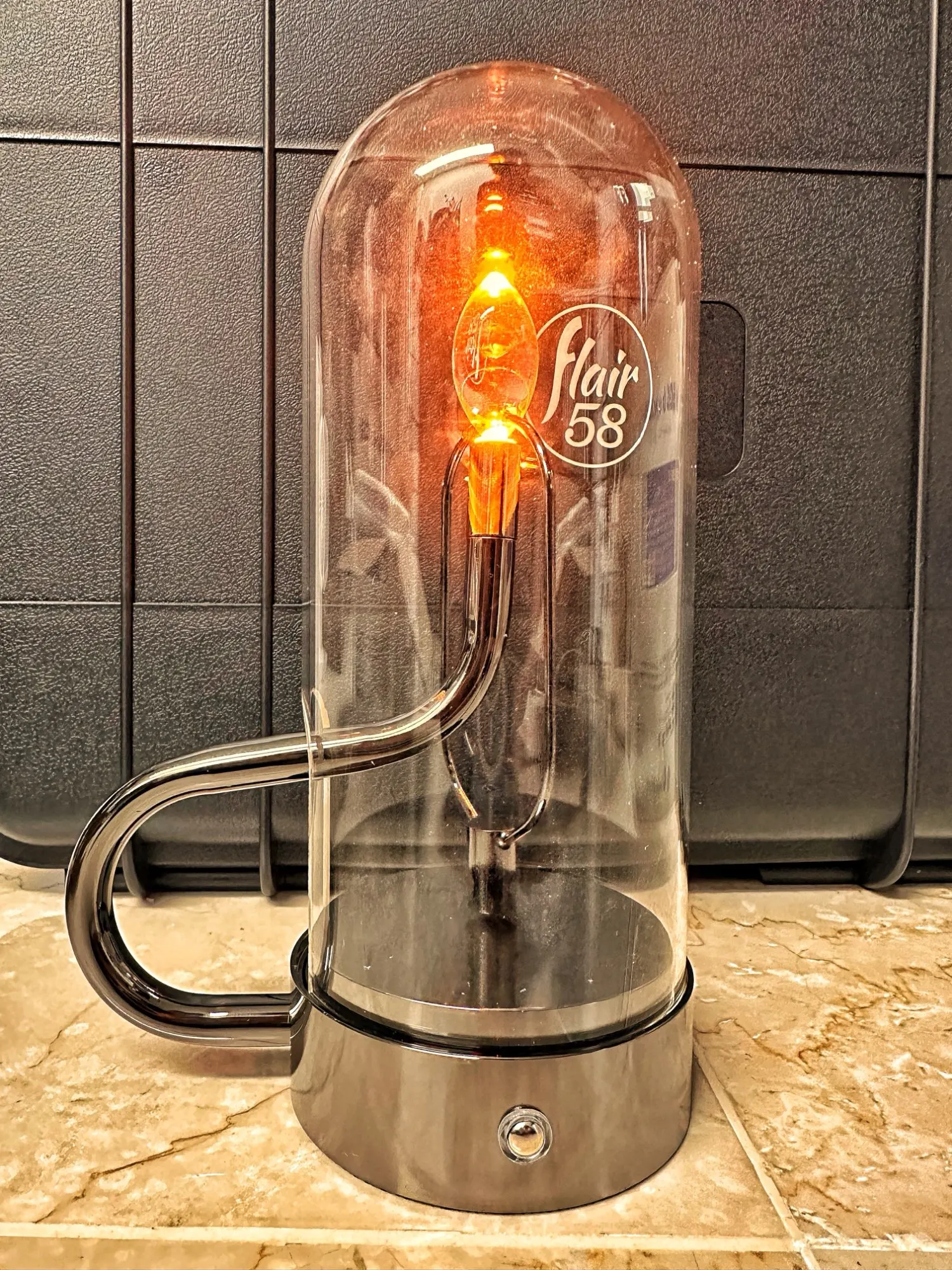 Magnetic Ambiance: Retro Rechargeable Table Lamp with Creative Candle Swing for Bedroom and Outdoor Charm photo review