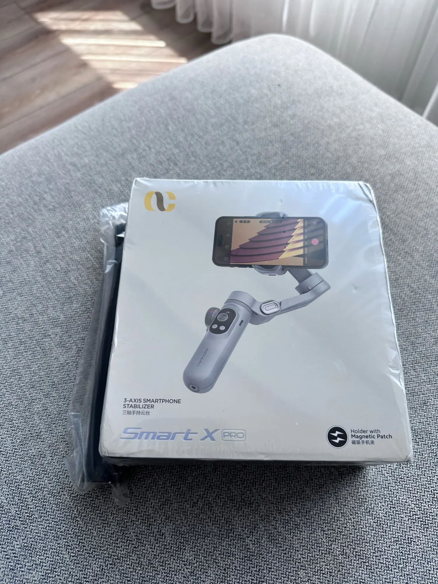 3-Axis Handheld Stabilizer Smart X Pro photo review