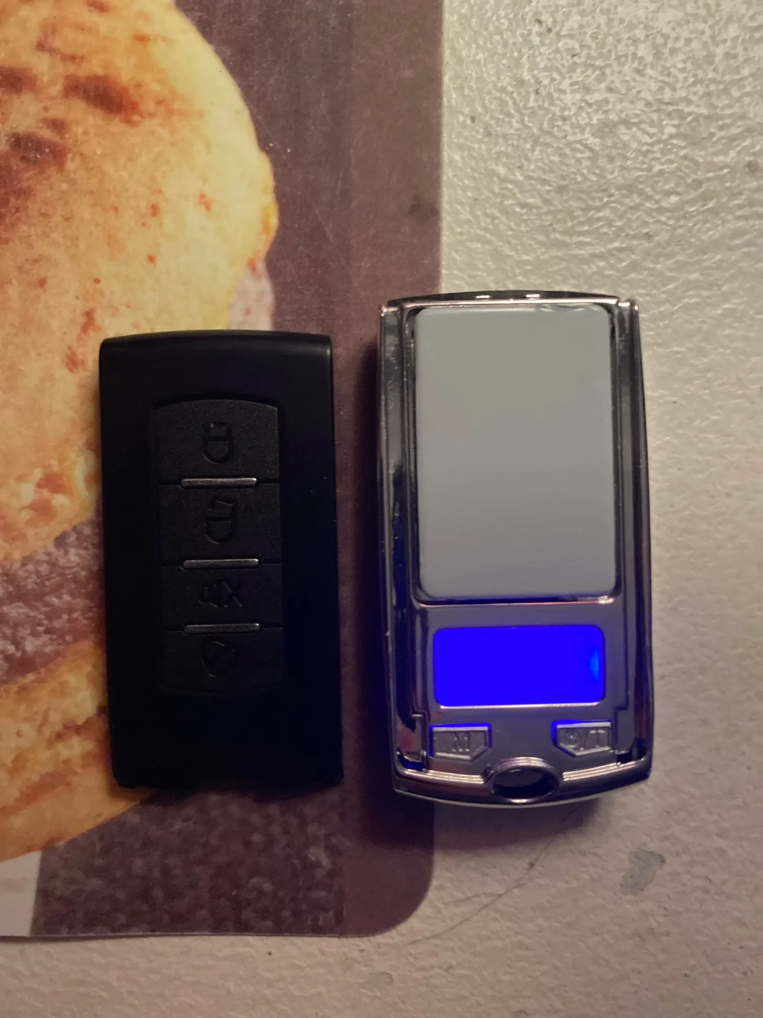 Mini Electronic Digital Pocket Scale 200/100g 0.01g Key Style Portable Precision Weighing photo review