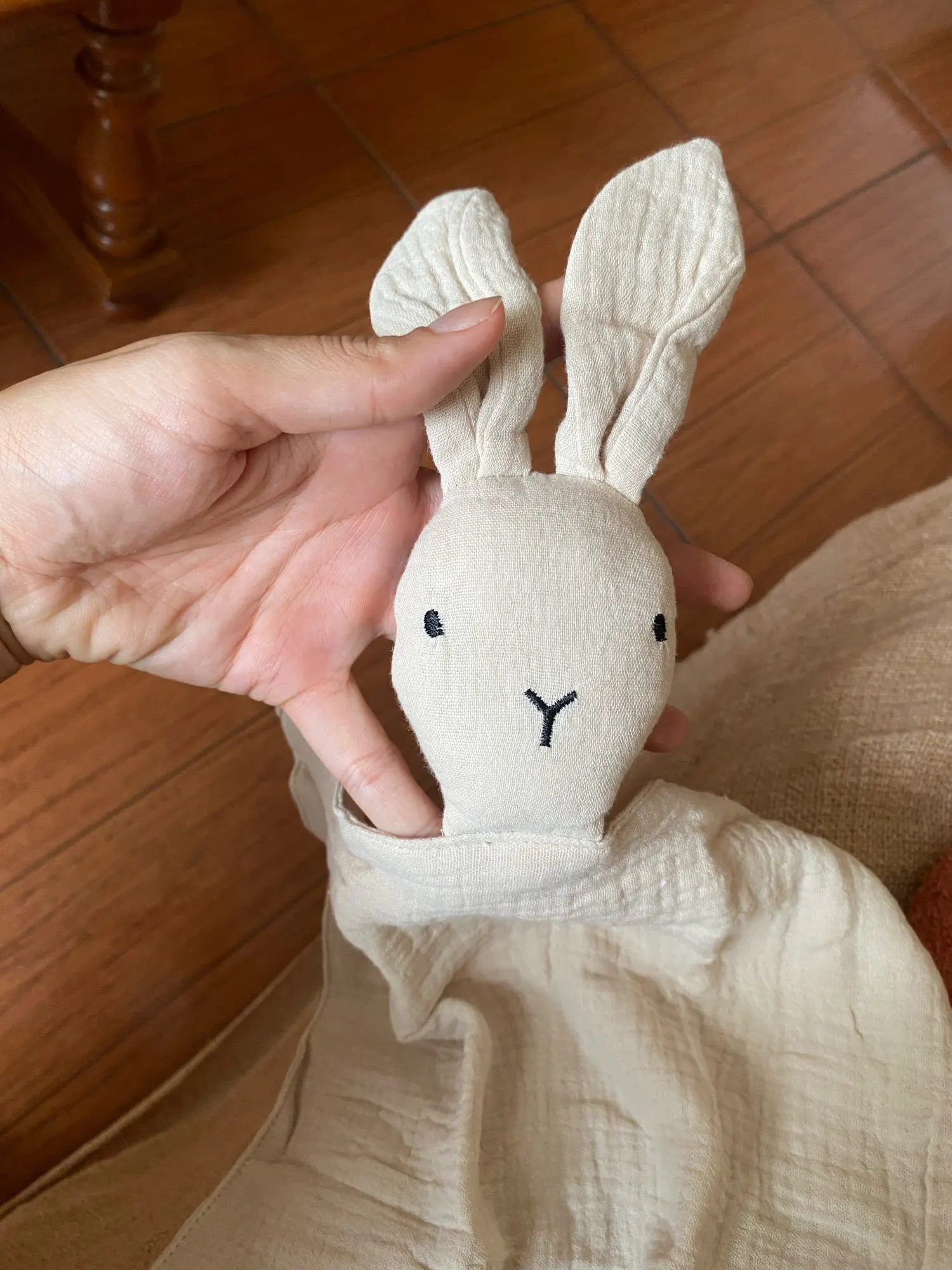 Muslin Baby Comfort Towel Cotton Comforter Blanket Soft Newborn Sleeping Dolls Kids Fashion Sleep Toy Soothe Appease Towel Bibs photo review