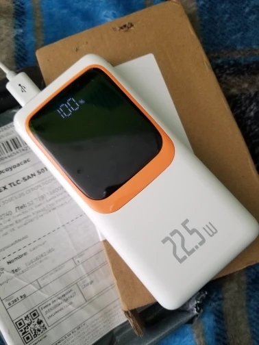 QOOVI Power Bank 20000mAh External Large Battery Capacity PD 22.5W Fast Charging Portable Charger Powerbank photo review