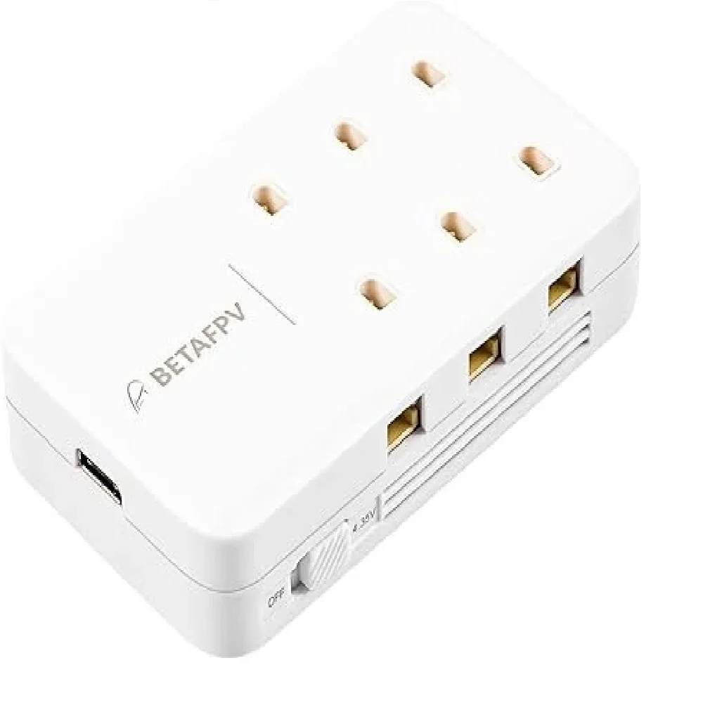 Vue de dessus du chargeur BetaFPV 6 ports avec ports BT2.0 et PH2.0, affichant les LEDs de charge.