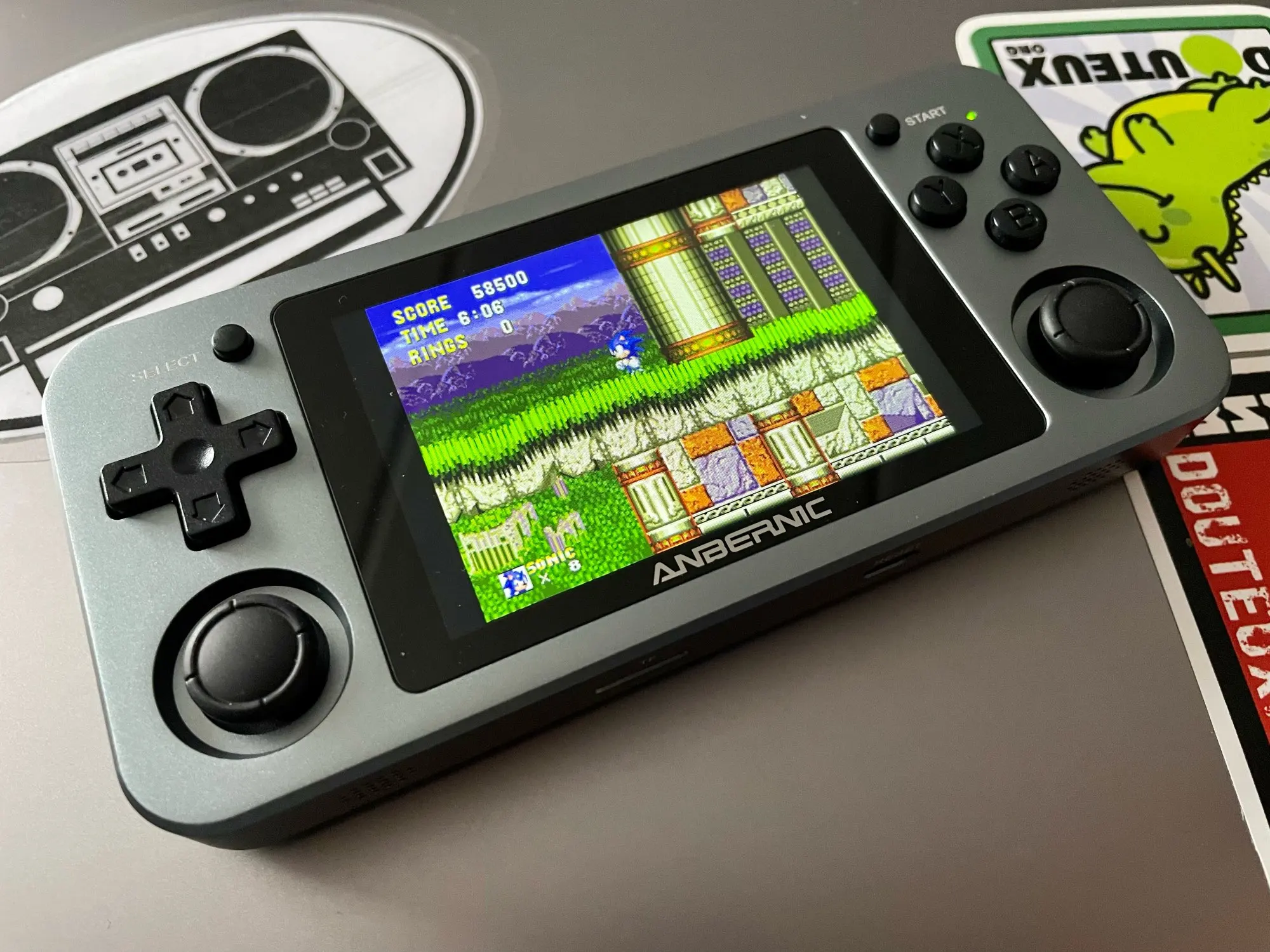 Console rétro ANBERNIC RG351M 64G: 2400 jeux WiFi PS1 N64, RK3326 Upgrade 351P photo review