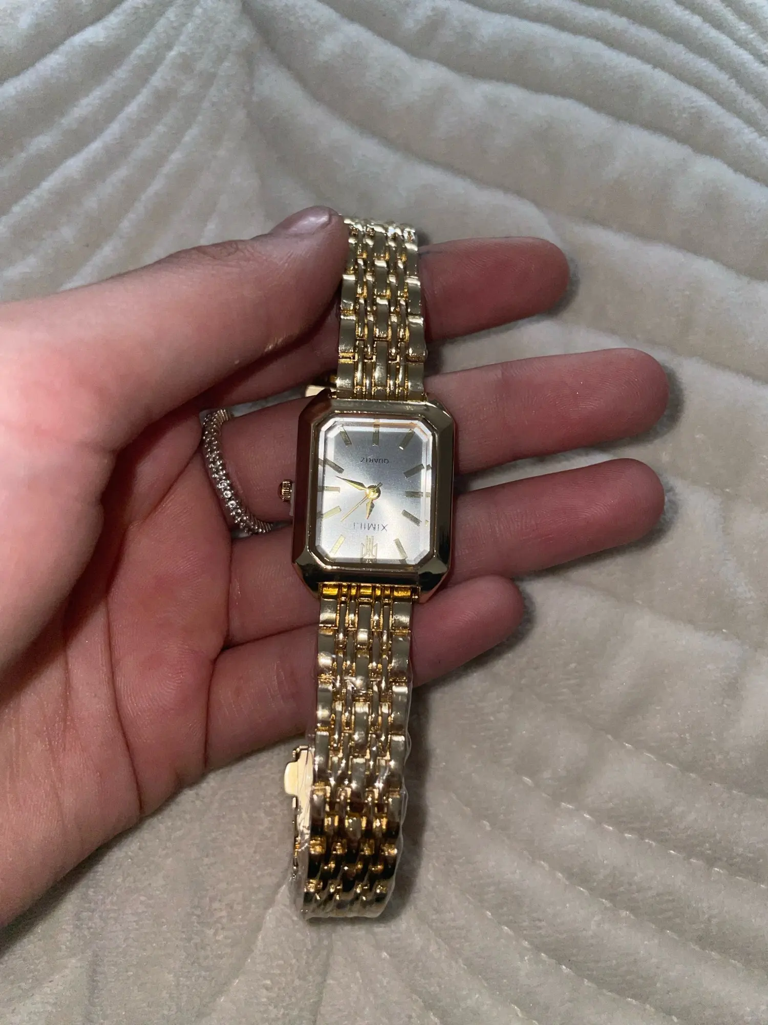 Women's 32mm Square Quartz Watch photo review