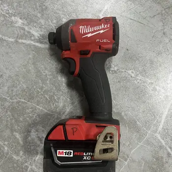 Milwaukee 2853-20 M18 연료 1/4 인치 육각 임팩트 드라이버, 중고 5.0AH 배터리 포함, 초침