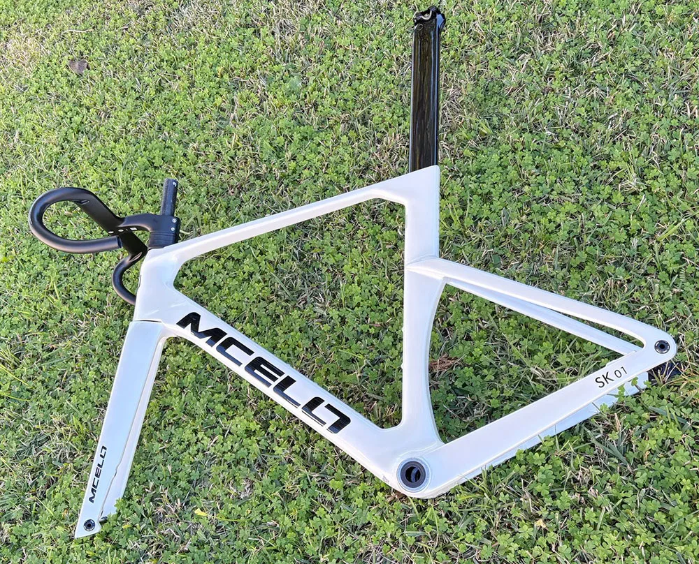 Mcelo EU versandkostenfrei 2-5 Tage Lieferzeit Scheibenbremsen Carbonrahmen 700*32C AERO Rennrad Speedbike T47 Vollständig interne Kabelführung Lenker – Detail 13