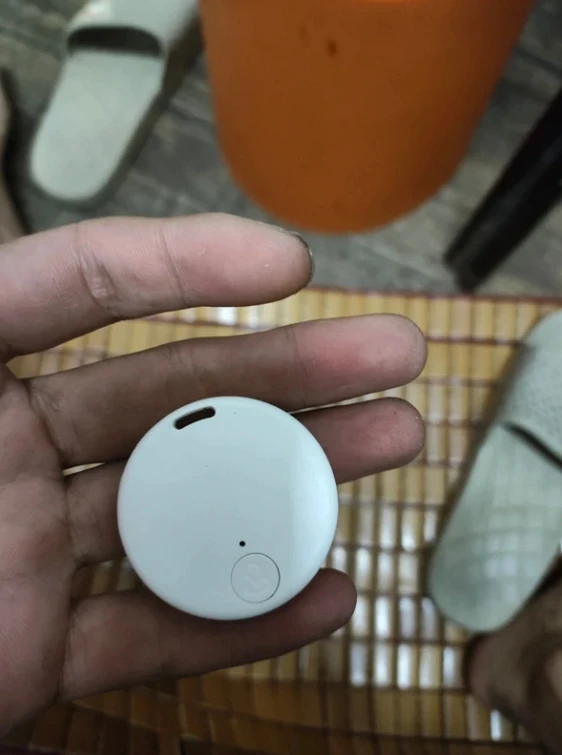 Findroo PebbleTag – Mini Bluetooth Tracker for Pets, Kids & Wallets