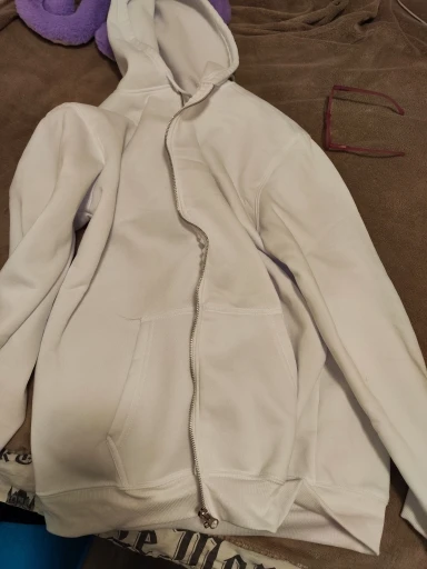 Luxe Gray Zip Hoodie Women - Soft Pockets & All-Season Style photo review