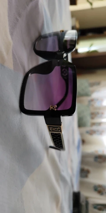 New Classic Square Fashion Sunglasses photo review