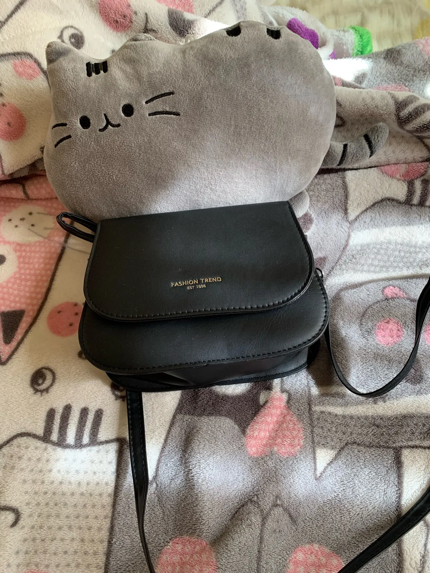 Trendy Saddle Shoulder Bag Women PU Leather Crossbody Bag Simple Solid Color Flap Messenger Bag Fashion Handbags Pouch photo review