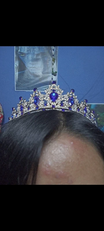 Crystal Silver Color Wedding Crown photo review