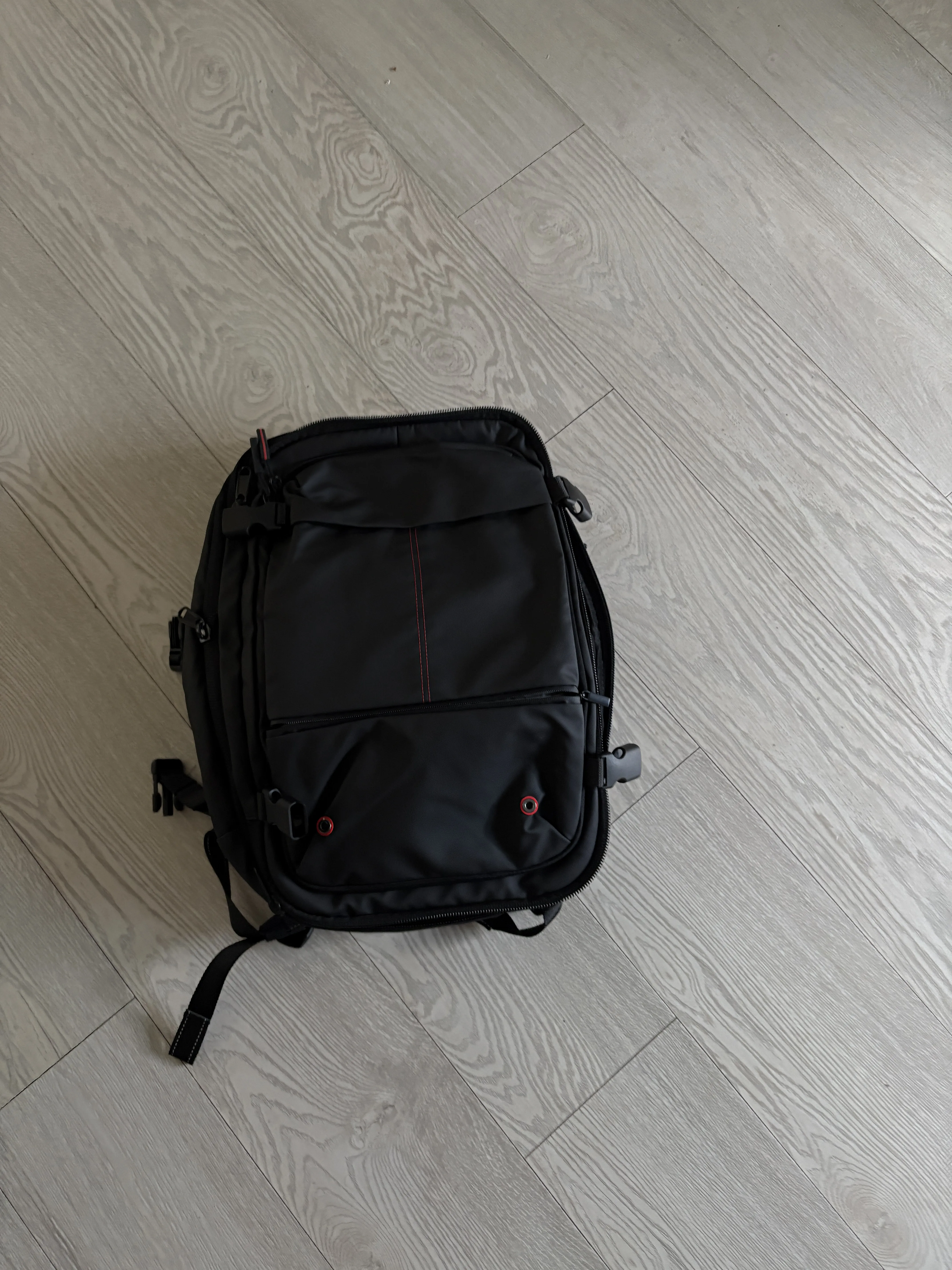 Xrav® Aero 60L – Vakuum-Kompressions-Rücksack