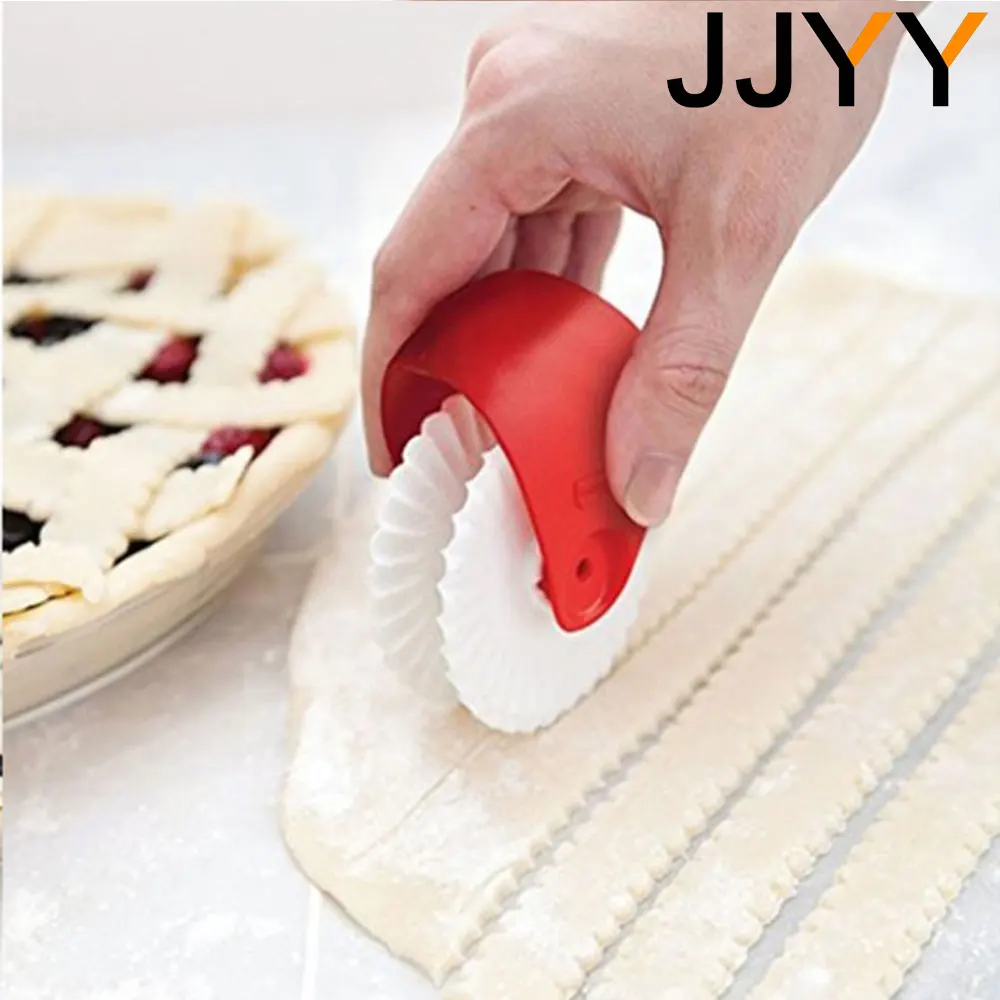 Baking Tool Dough Cutter Baking Accessories JJYY 2 TYPE Baking Tools Kitchen Pastry Cutting Wheel Curling Wheel Manual Noodle Cutter Creative Kitchen Gadget