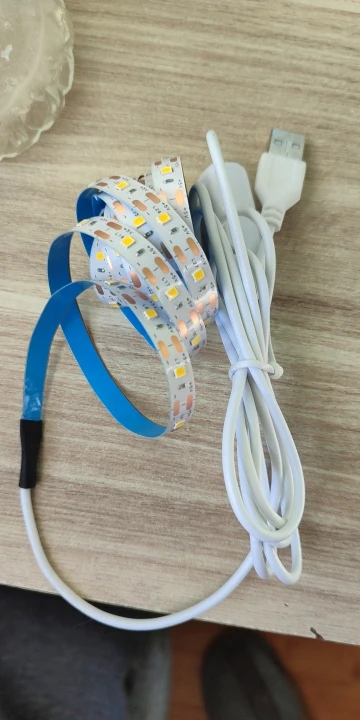 DC5V USB LED Strip 2835 Dimmable Touch Switch Backlight TV Light photo review