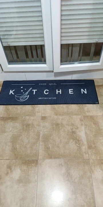 Soft Anti-Slip Area Rug for Various Rooms photo review