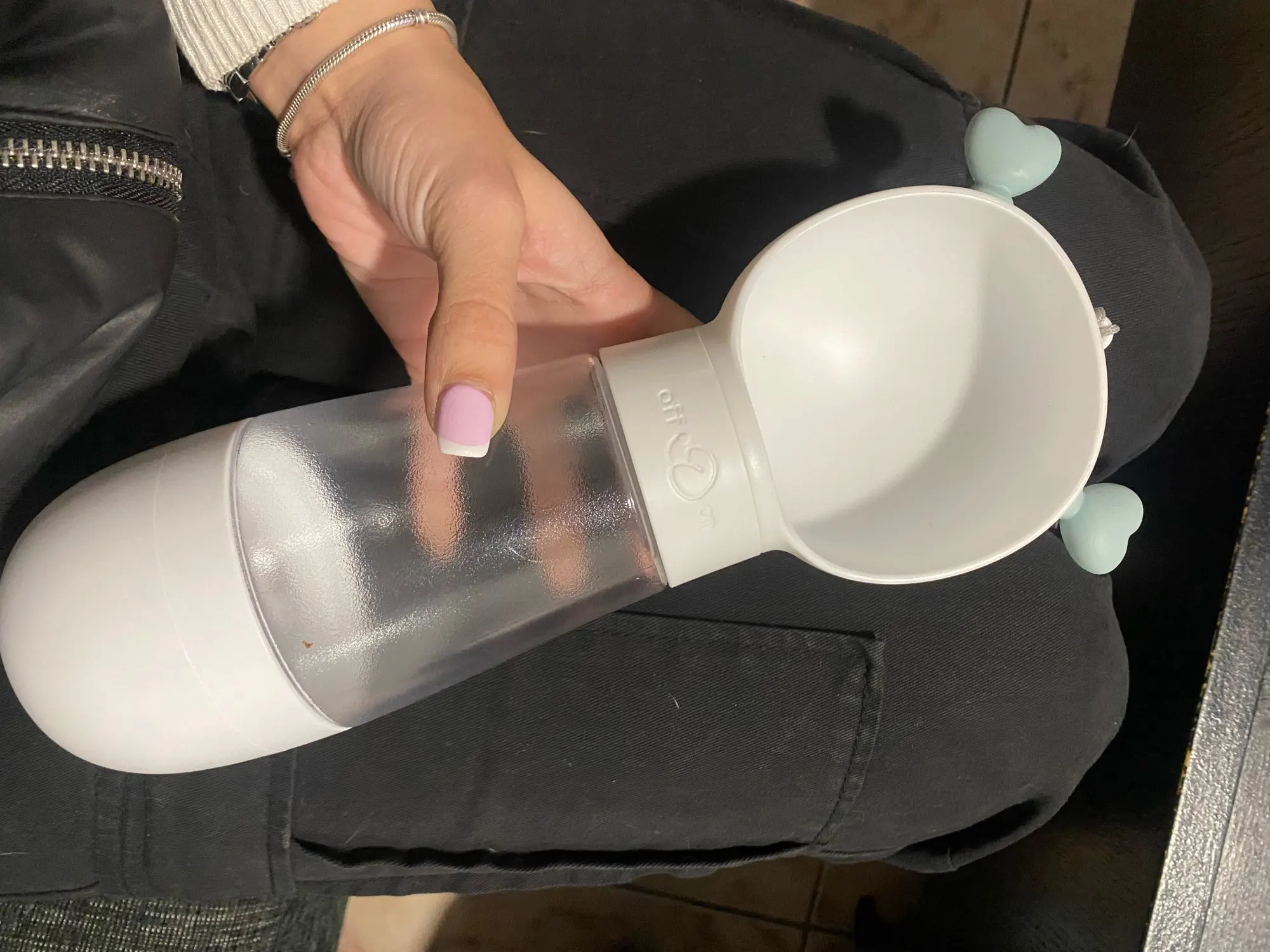 Travel Paws 2-in-1 Bottle: Hydration and Nourishment on the Go photo review