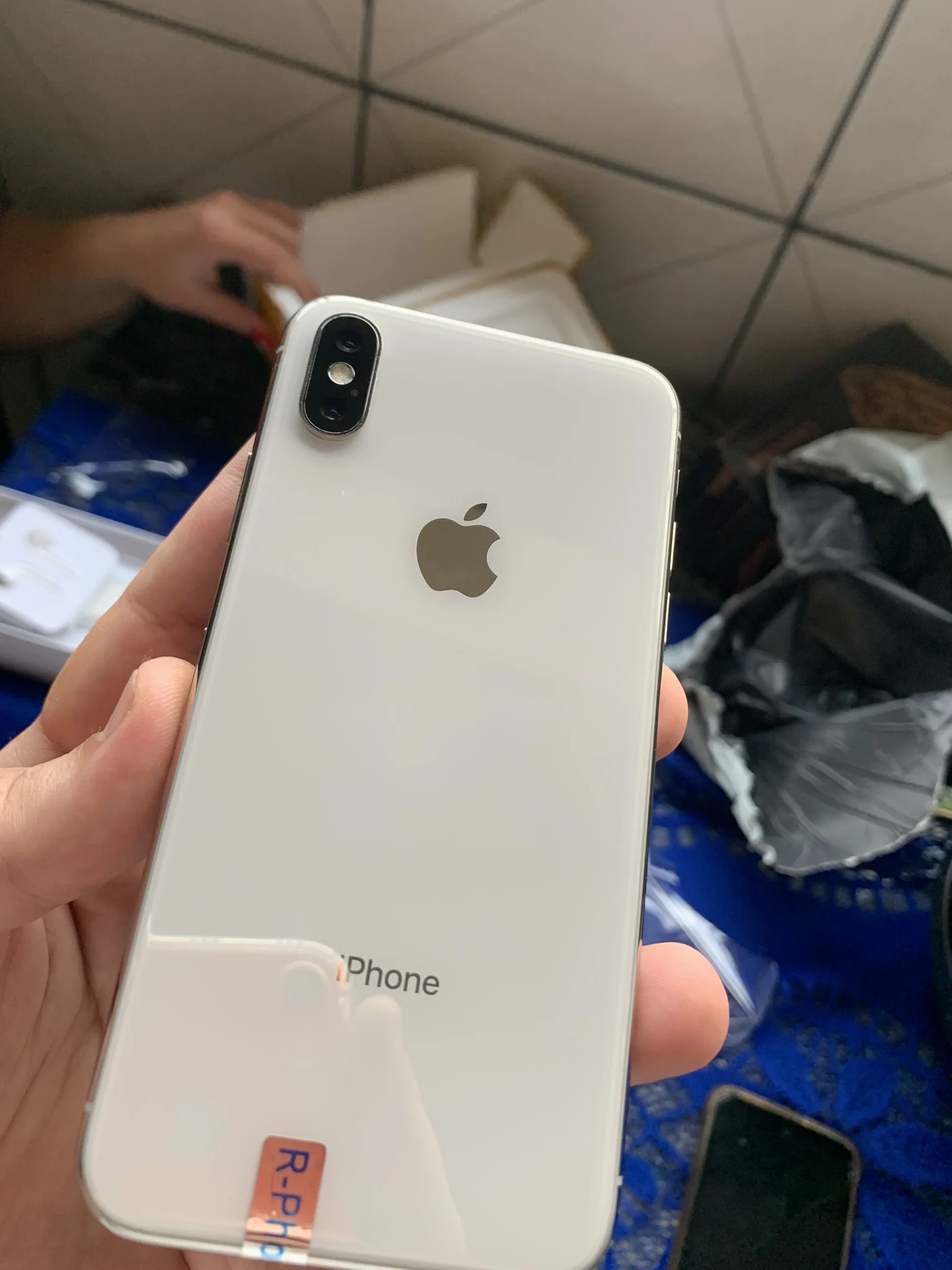 Original Apple iPhone X 4G LTE Mobile Phone 3GB RAM 64/256GB ROM Hexa Core Face ID 12MP Wireless Unlocked Cellphone