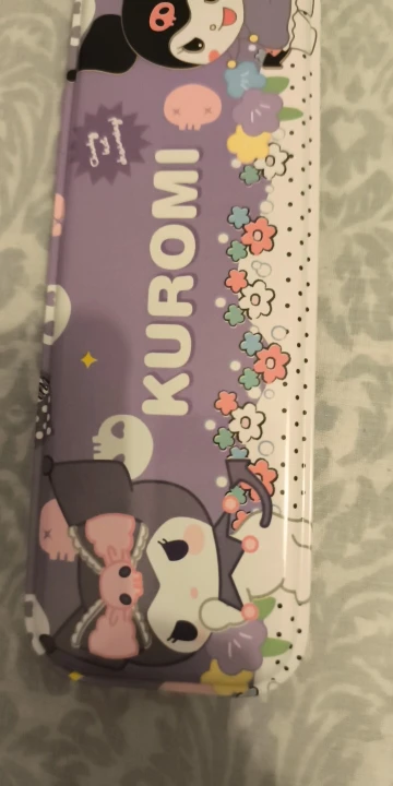 Sanrio Kuromi Melody Cinnamoroll caja de regalo de papelería niñas escuela primaria 12 piezas útiles escolares para niños Kawaii nuevo caliente photo review