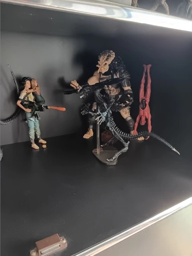 Alien vs. Predator Queen Action Figure #018 PVC Collection 15cm