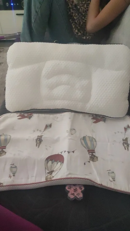 LUNOVA® | Coussin ergonomique pour enfant