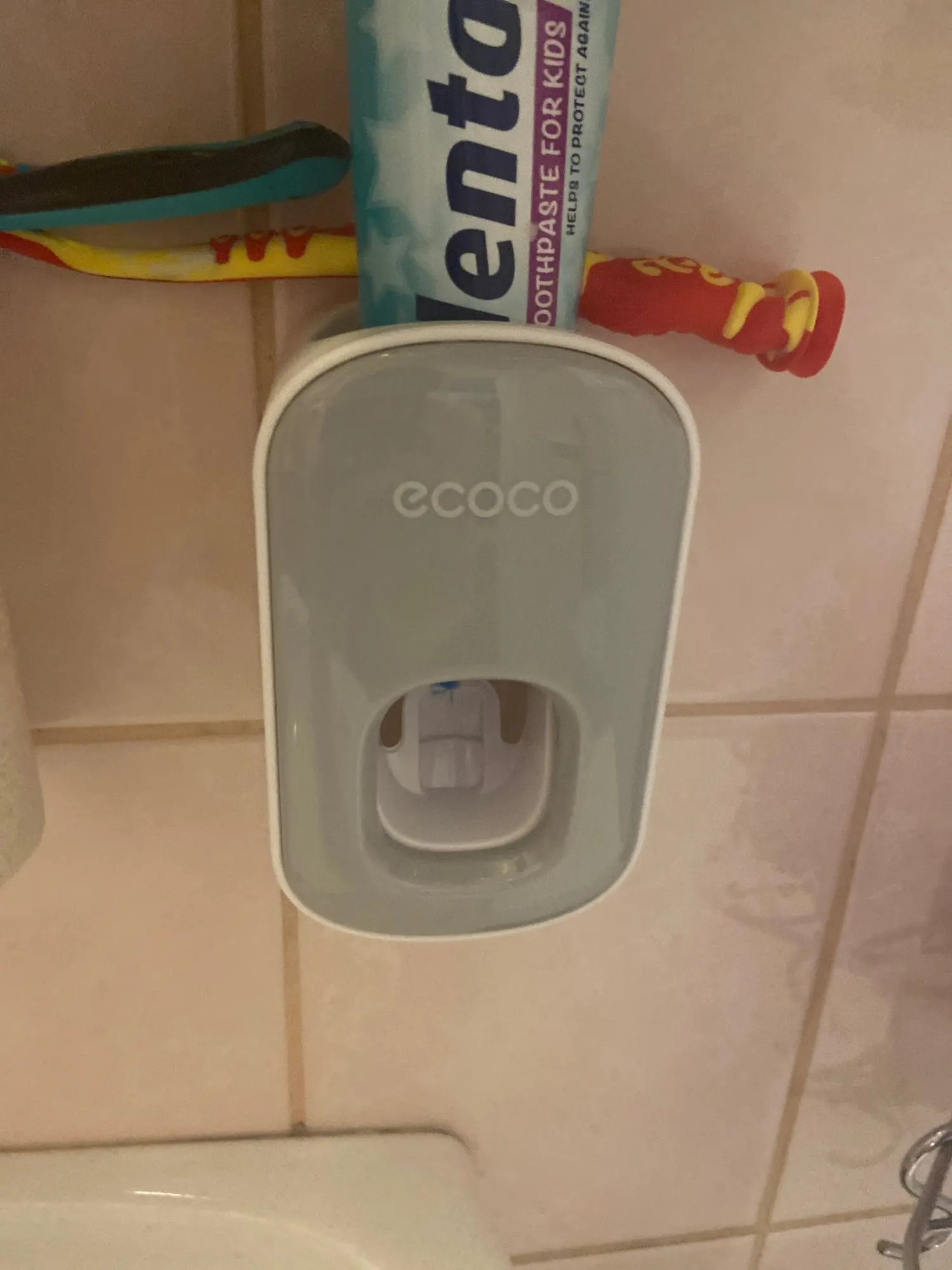 Automatic Toothpaste Single Dispenser photo review