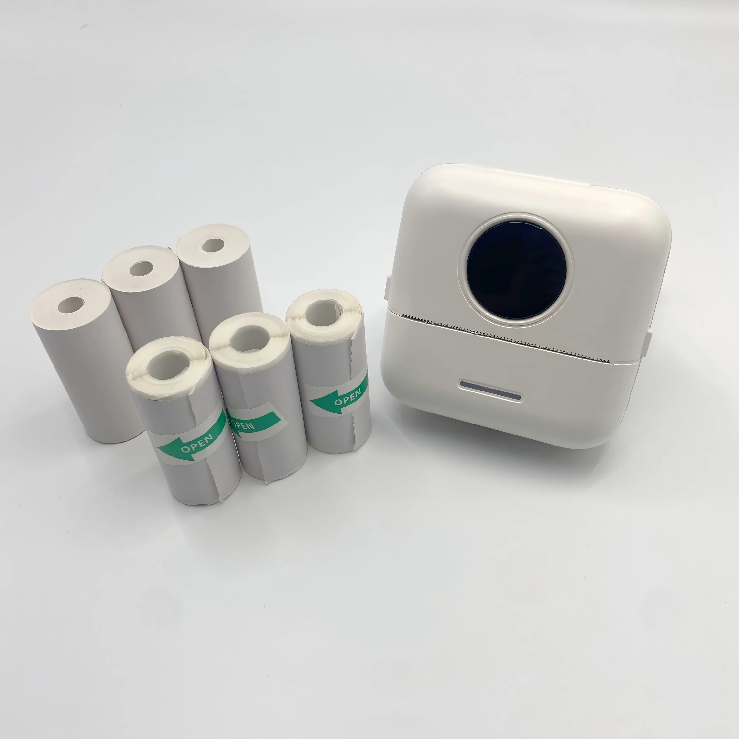 Compact High-Resolution Inkless Label Printer for Photos, Text, and Notes