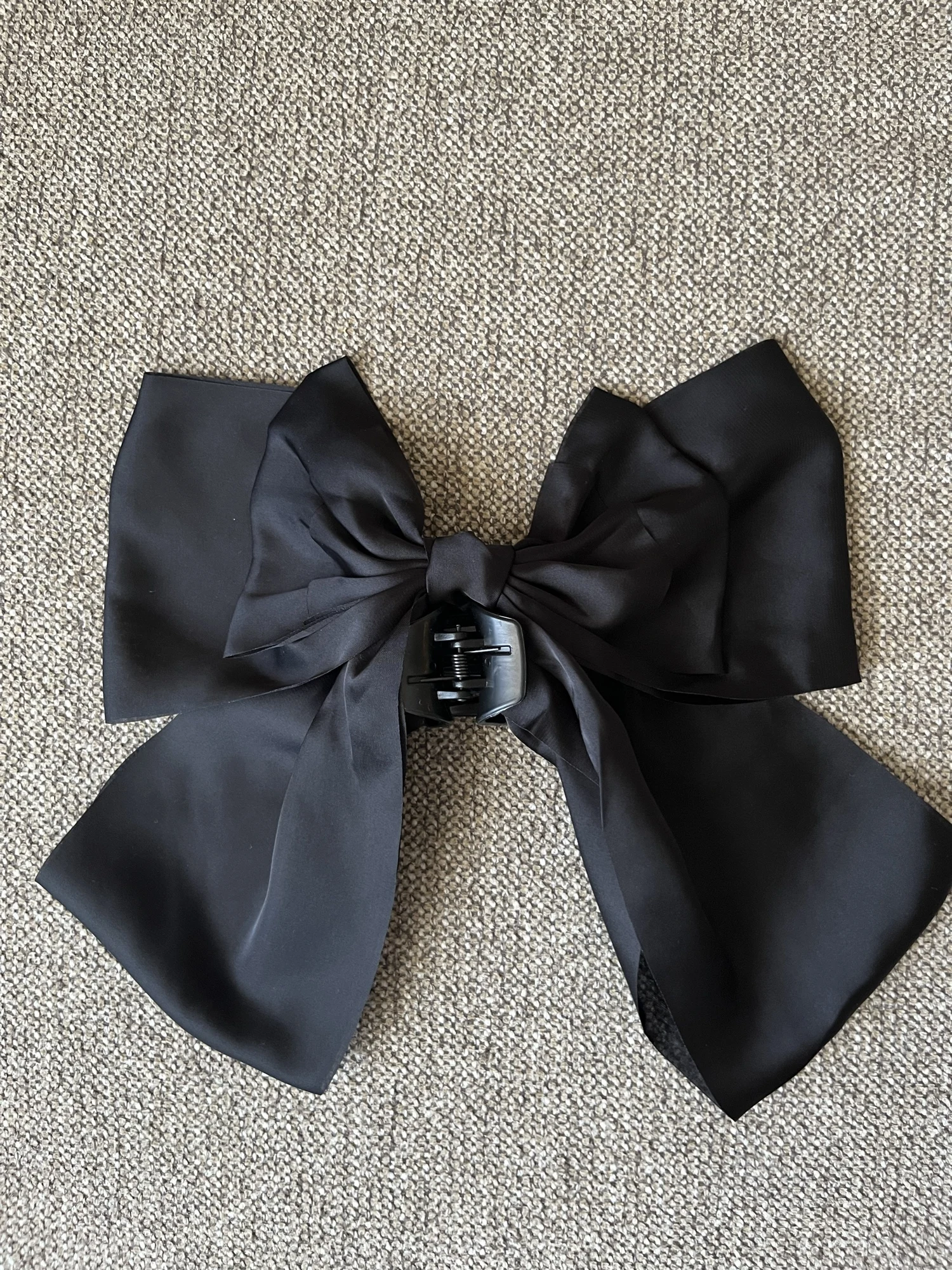 New Korean Big Size Bow Hair Clip Claw Clamp Women High Ponytail Barrettes Headwear Girls Women Hair Accessories photo review