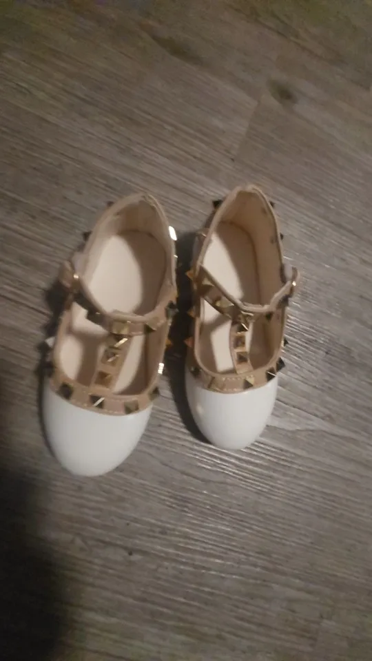 Girls T-Tied Flat Shoes photo review