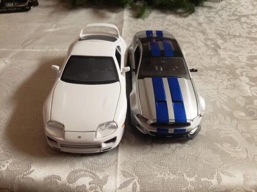 Maisto 1:24 Ford Mustang (Need for Speed) Shelby GT500 Series simulation alloy car model crafts decoration collection toy gift photo review