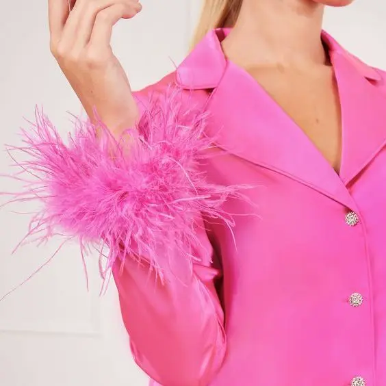 Puños de pluma de avestruz rosa para mujer, manga de muñeca, accesorios para el cabello, pulsera a presión, Blazer, 1 piezas, 2023