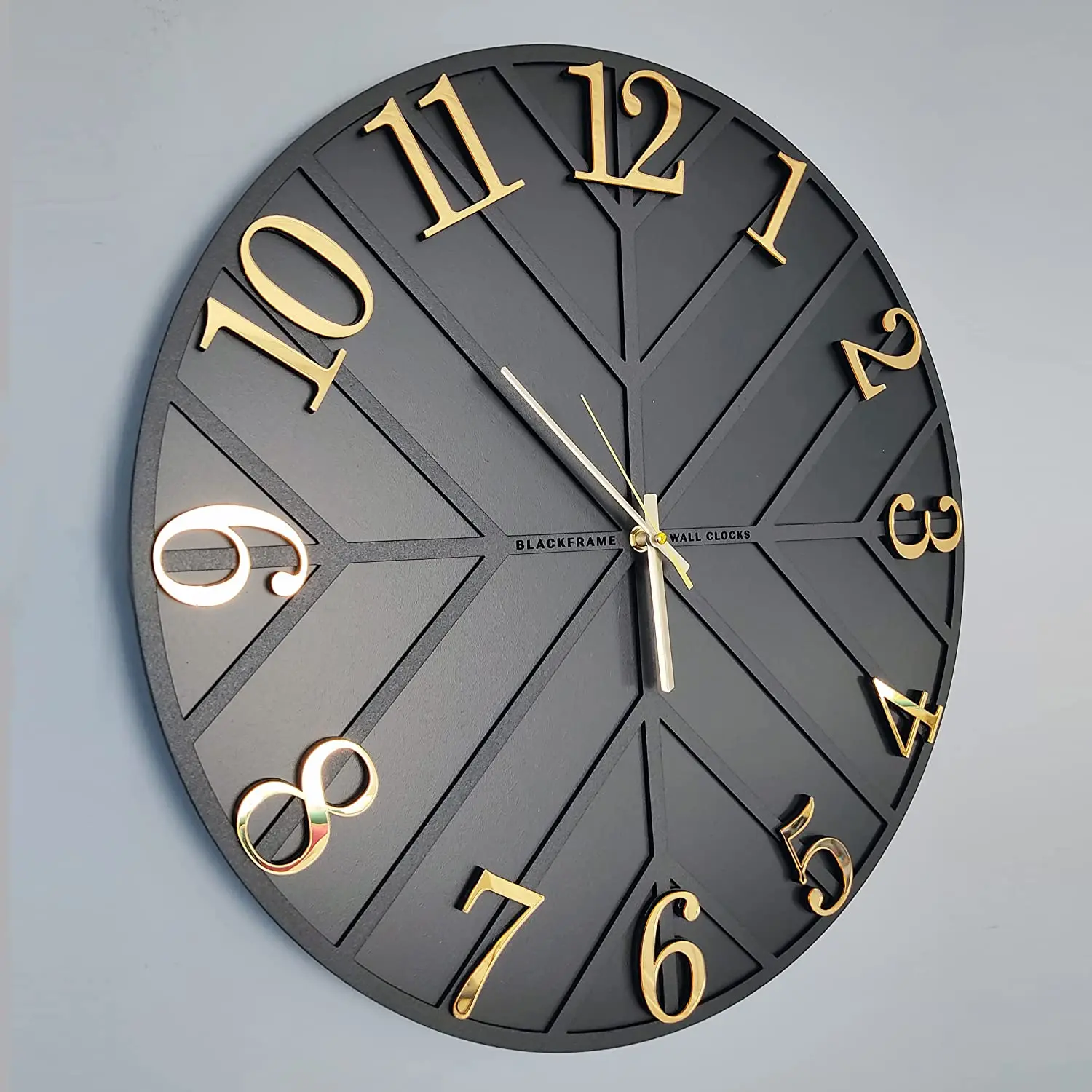 

Diagonal Lines-Black & Gold - 50cm Wall Clock