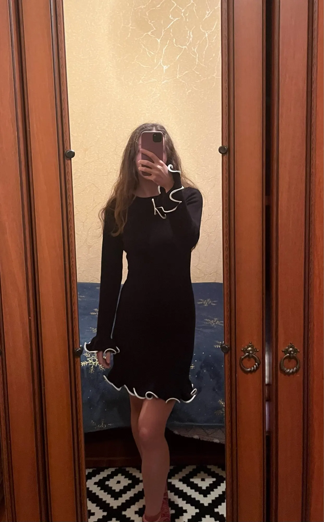 Chic Knitted Mini Dress with Unique Fungus Accents for Women photo review