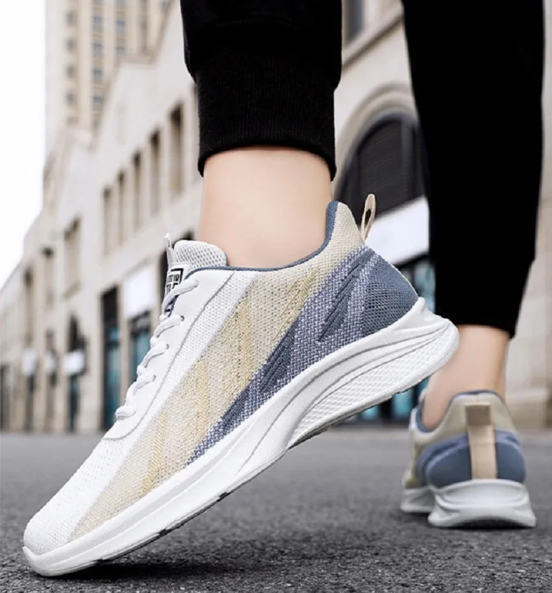 Spring Autumn Men Vulcanized Shoes Breathable Sport Sneakers Anti-Slip Flats Shoes Loafers Soft Sole Running Shoes Size 39-44