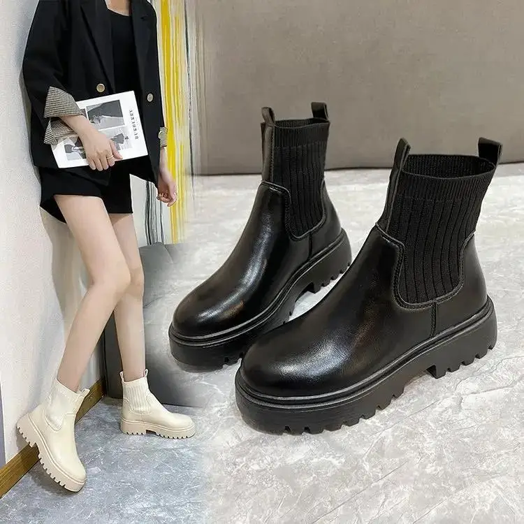 

Женские ботинки на среднем каблуке со шнуровкой, осенние ботинки челси, женская зимняя обувь с круглым носком, модель 2023 года, в стиле рок, большие размеры, резиновая обувь в стиле "Лолита"