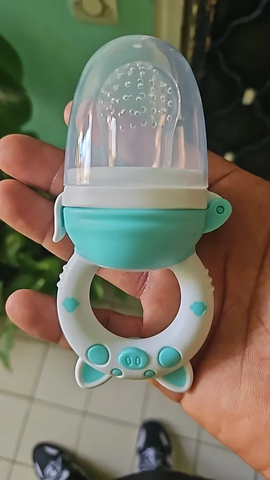 Baby Food Feeding Spoon Juice Extractor Fruit Feeder Pacifier Baby Feeding Bottle Silicone Gum Fruit Vegetable Bite Eat Feeder photo review