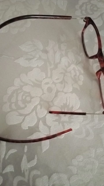Pander Adjustable Hanging Neck Presbyopia Glasses photo review