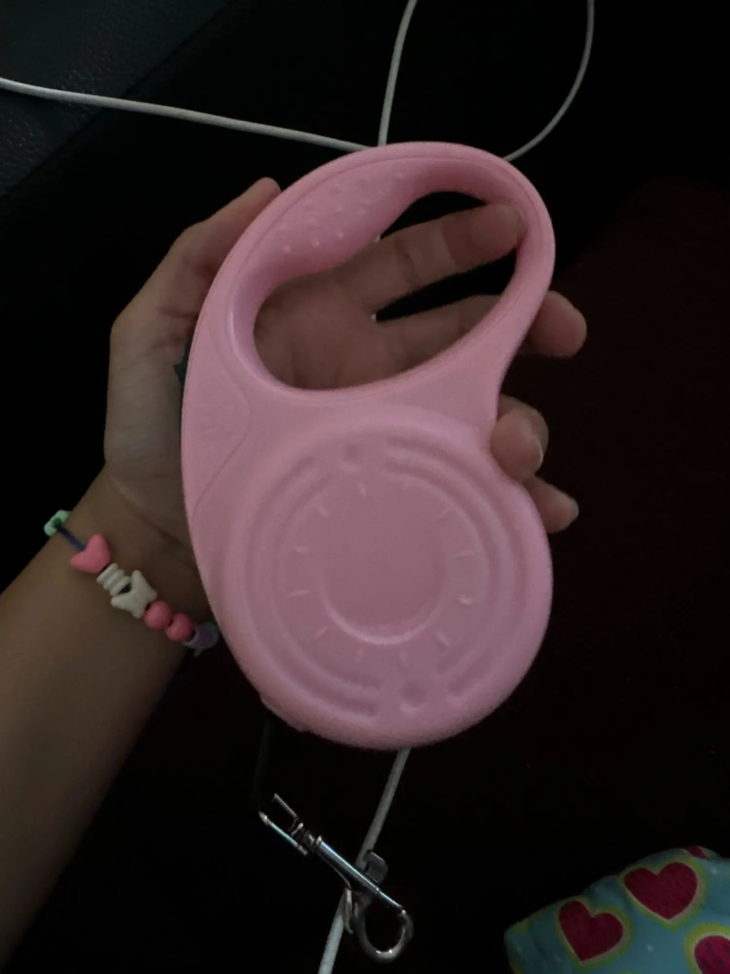 Flex Paws, Durable Retractable Leash for Small to Medium Dogs - Perfect for Outdoor Adventures photo review