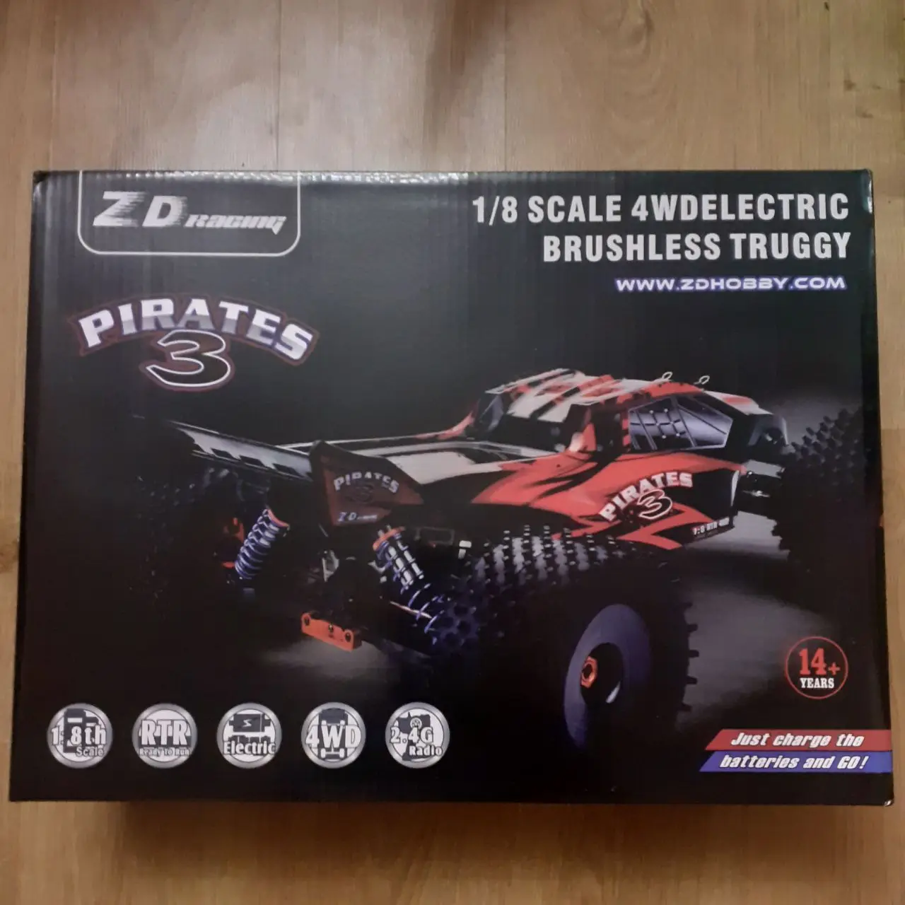 ZD Racing 9021 V3 / MT8 Pirates3 1/8 2.4G 4WD 90km/h Brushless RC