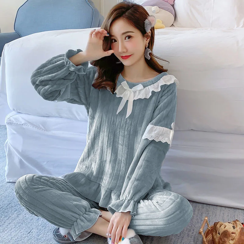 thumbnail image 1 of Conjunto de pijamas de cuello cuadrado para mujer, ropa de dormir de terciopelo polar, pantalones de 2 piezas, traje de Casa esponjoso, ropa de noche cálida coreana, Piiama sólido, Invierno, 1 of 5
